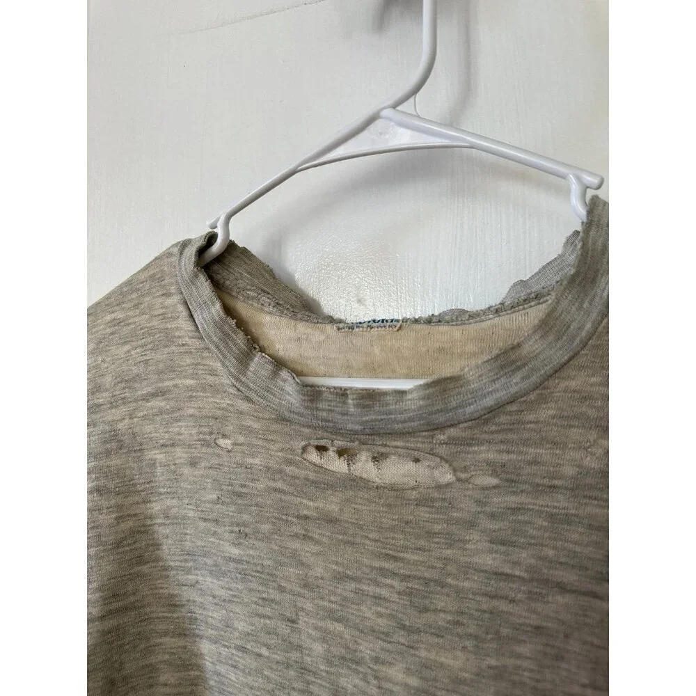 Duo Fold men’s size large Sweater